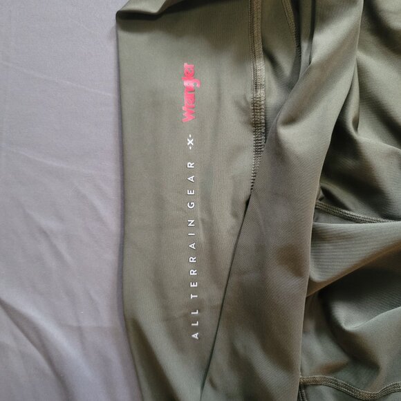 Wrangler x All Terrain Gear Cargo Pants Womens XXL Green Athletic Hiking Legging - Picture 9 of 15
